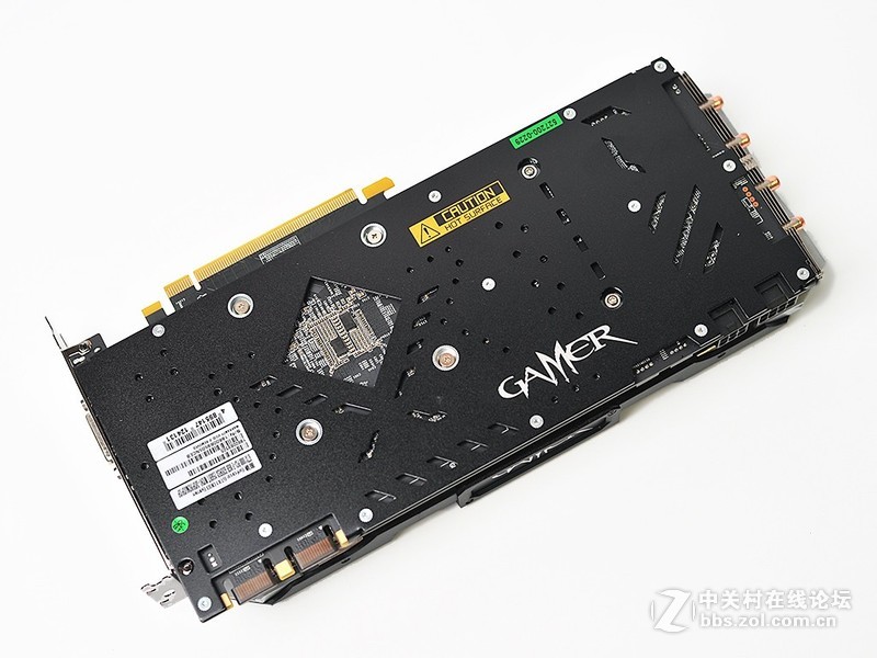 乞丐版X299平台也不错，+四通道内存、GTX1080显卡和半开放式机箱也能飞一会