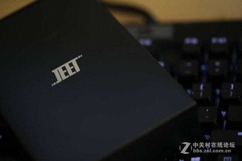 JEET  W1蓝牙耳机——运动通勤好伙伴