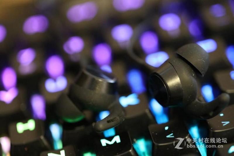 JEET  W1蓝牙耳机——运动通勤好伙伴