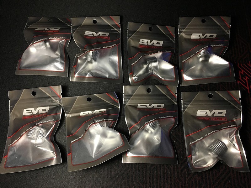 自制英雄联盟主题水冷机箱——上单的提莫