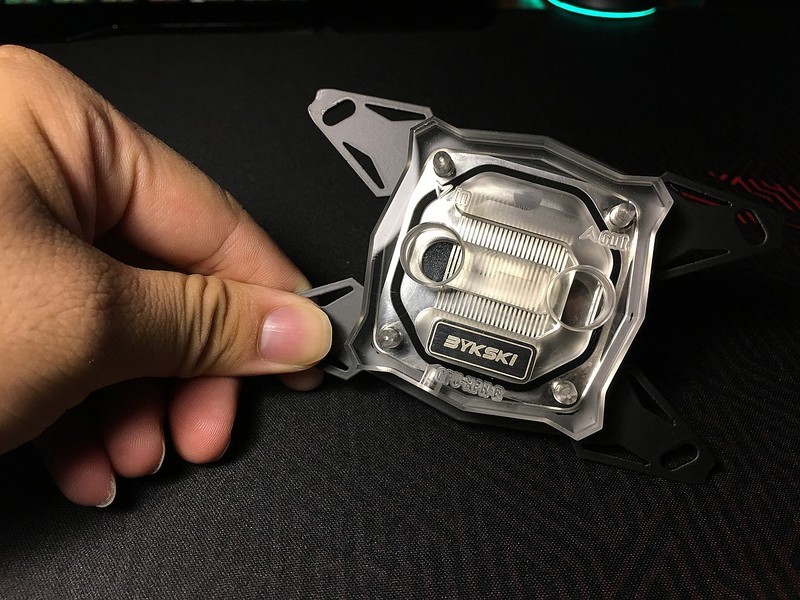 自制英雄联盟主题水冷机箱——上单的提莫