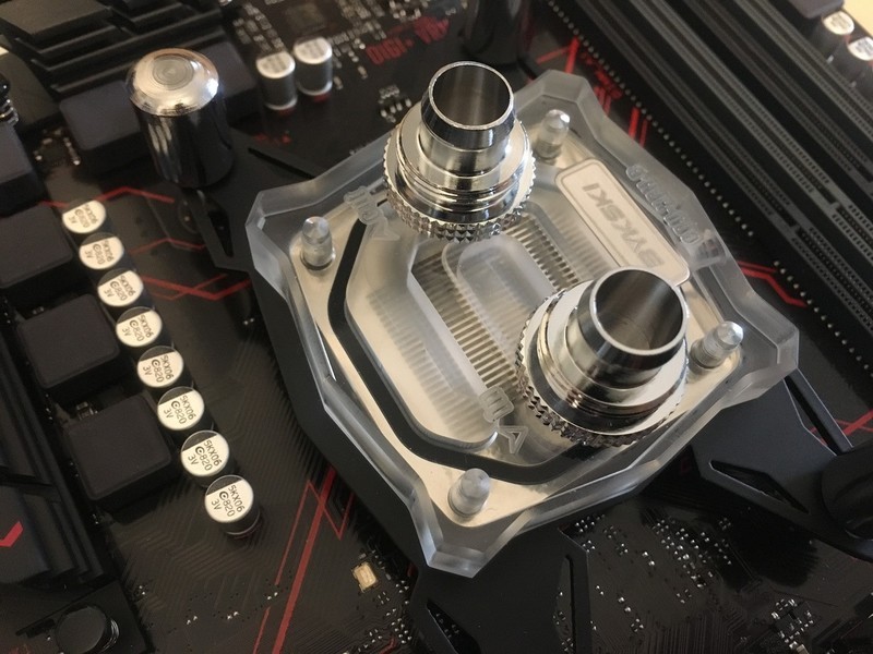 自制英雄联盟主题水冷机箱——上单的提莫