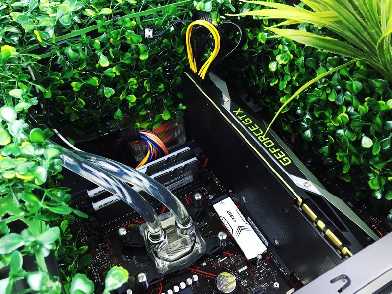 自制英雄联盟主题水冷机箱——上单的提莫