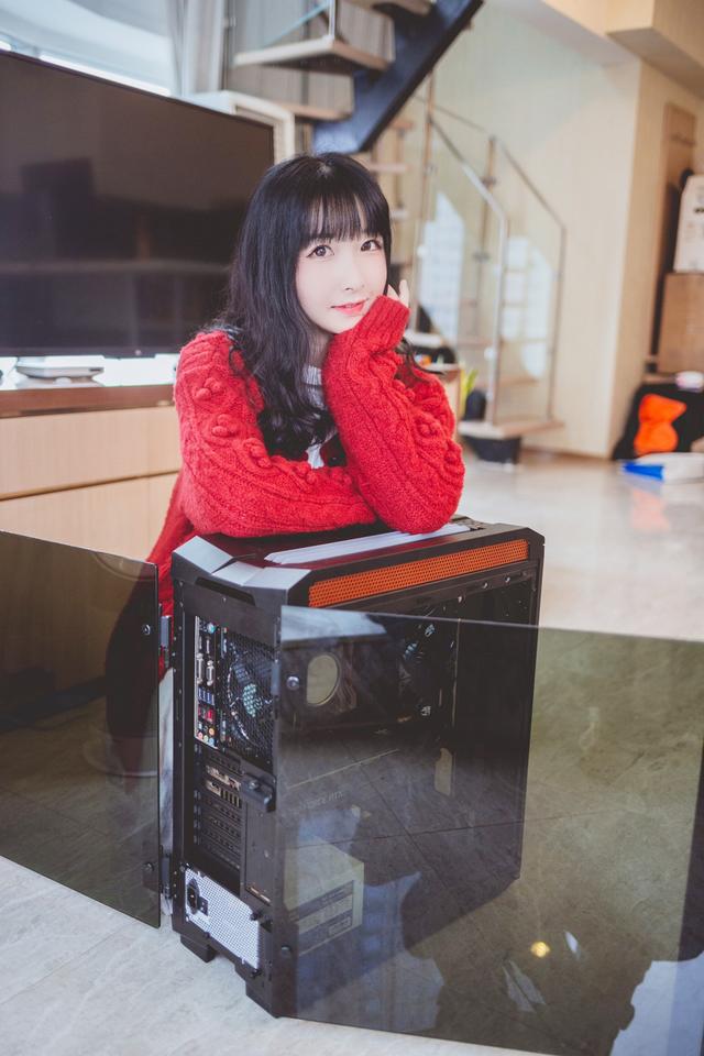 确定是玩电脑吗？不！我是玩灯，骨伽幻影者太酷啦