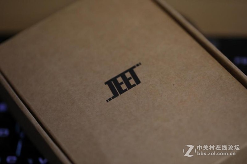 JEET  W1蓝牙耳机——运动通勤好伙伴