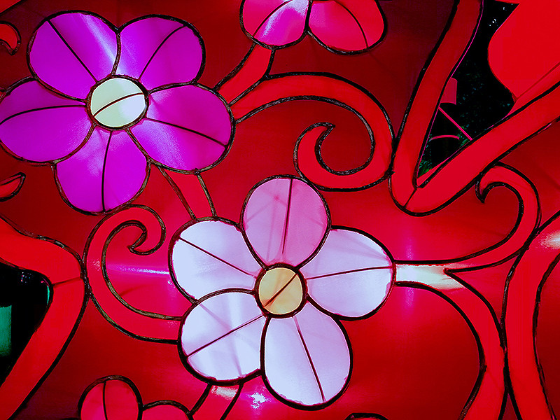 猴赛雷！元宵灯会华为Mate 8啪啪啪