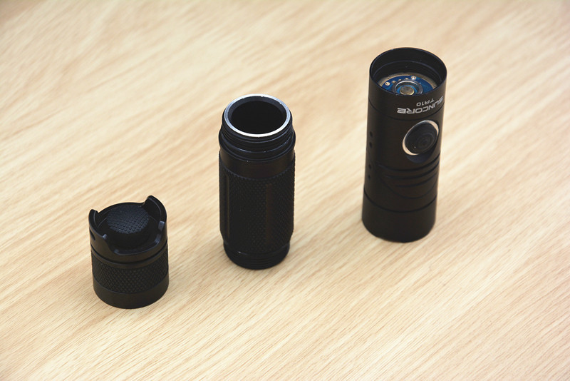 #户外#轻巧便携，可变形的SUNCORE舜光TA10强光手电筒体验