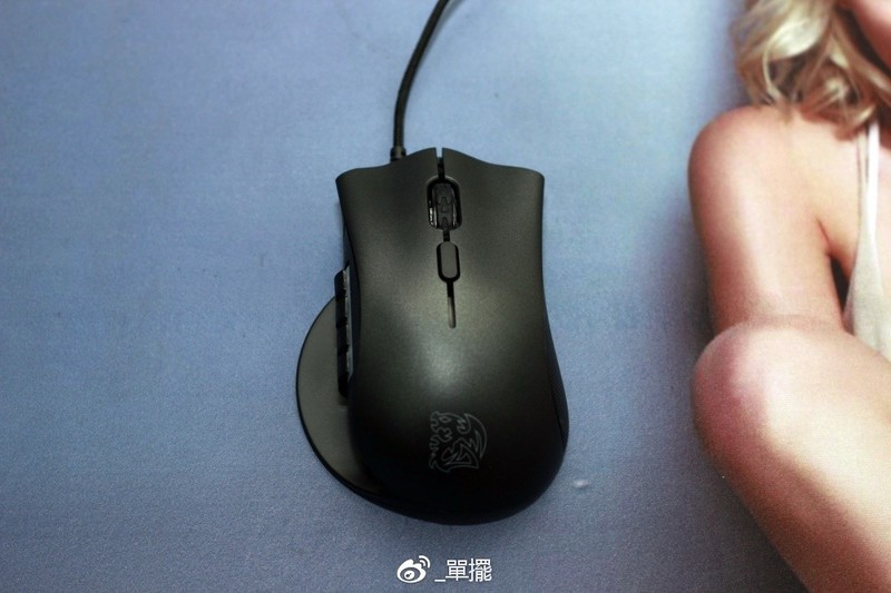 【單擺出品】Tt nemesis复仇者 鼠标品尝