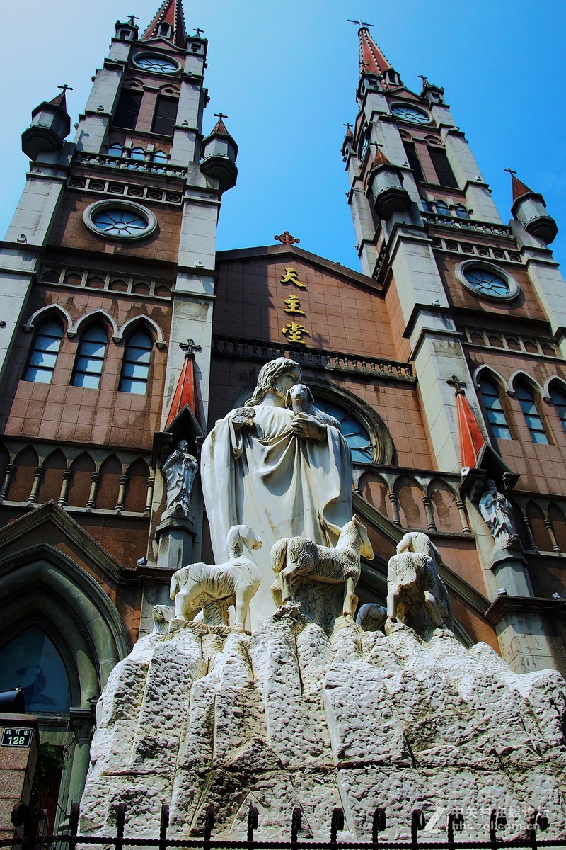 携小相机外出，随手拍街景