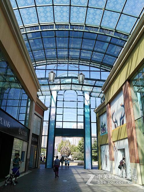 相差10个月手机摄像头拍照对比