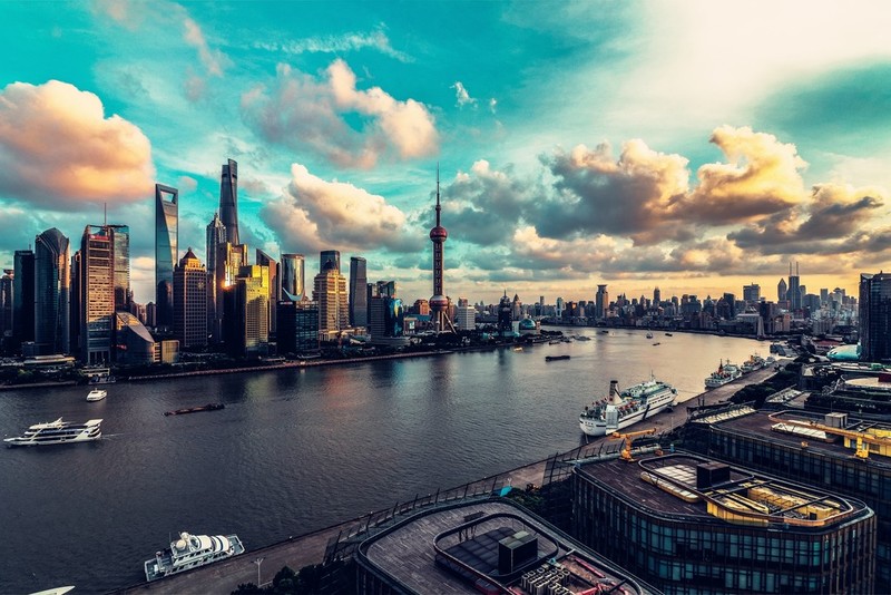 天际线、倒影、圣光……