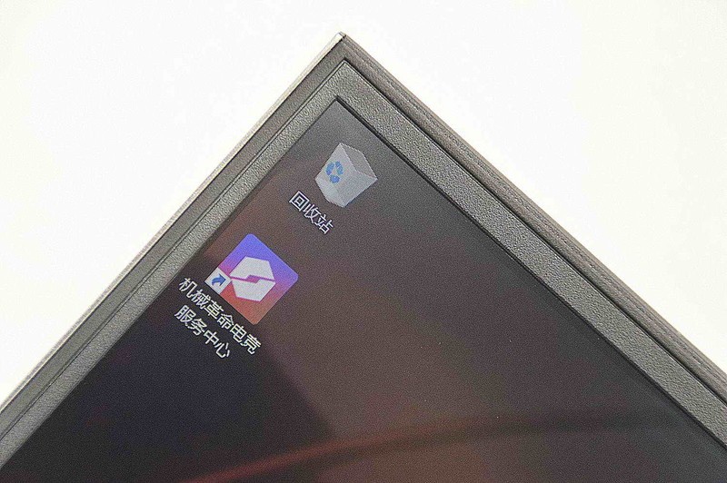 颜值没有名字那么可怕--深海幽灵Z2开箱&外观评测