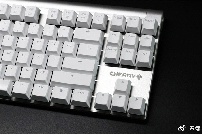 CHERRY -不只是信仰-3494定制我自己的键盘