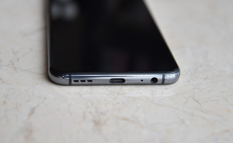 Galaxy A6s：目前最便宜也是最具性价比的星空体育平台手机！