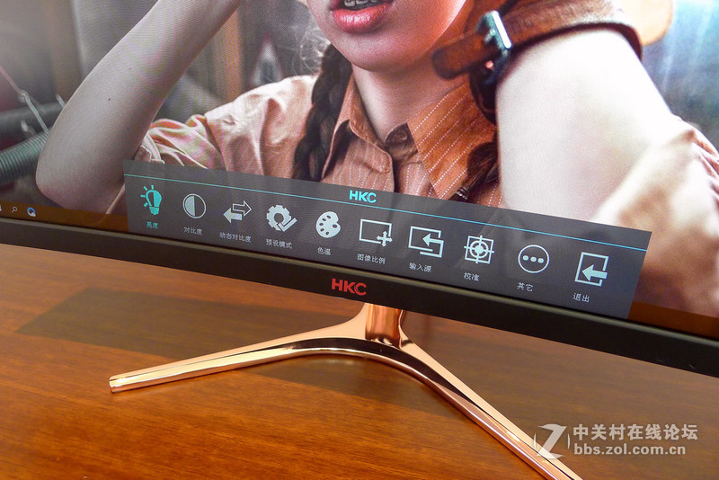 入门级也有神器！HKC G4 PLUS 电竞显示器