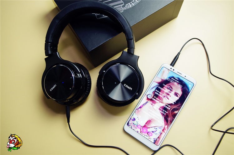 主动降噪+续航30小时+三频均衡，它能挑战BOSE吗