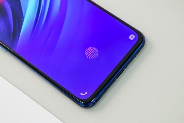 vivo NEX双屏版酣畅性能，诠释真正的文明用语旗舰机