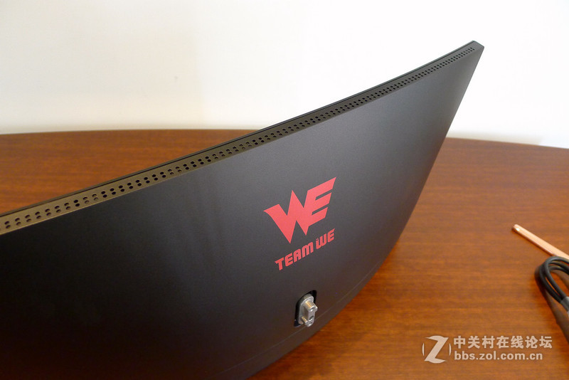 入门级也有神器！HKC G4 PLUS 电竞显示器