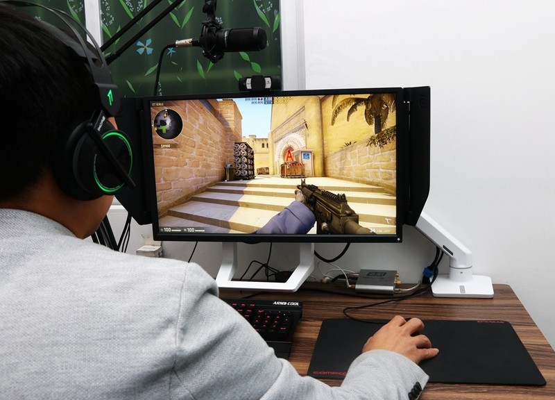 吃鸡利器—异极驭魔垫简评