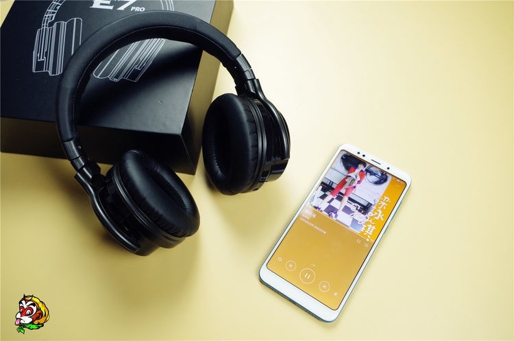 主动降噪+续航30小时+三频均衡，它能挑战BOSE吗