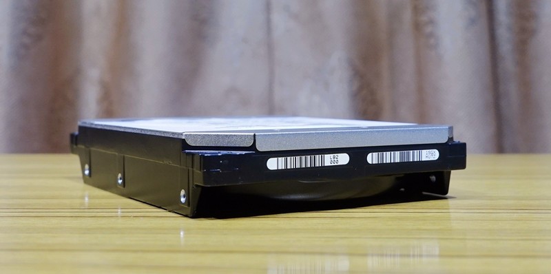 #超大容量 自由存储# HGST 10TB NAS硬盘开箱及性能详测