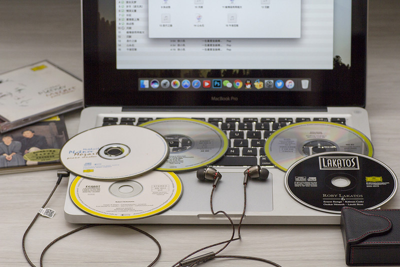 ＃“颜值”与“实力”于一身，征服你的耳朵＃声色典范，1MORE四单元圈铁试听