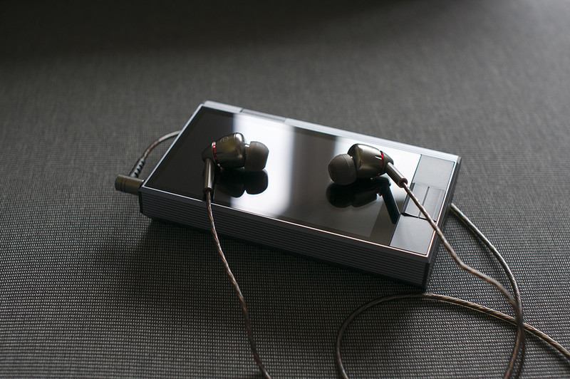 ＃“颜值”与“实力”于一身，征服你的耳朵＃声色典范，1MORE四单元圈铁试听