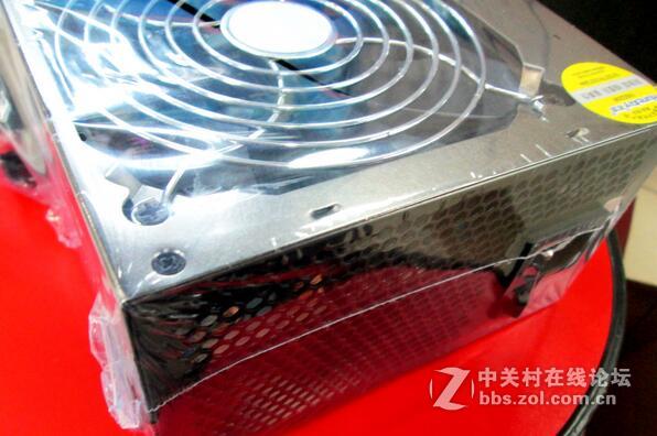 完美支持背板走线  航嘉WD600简评