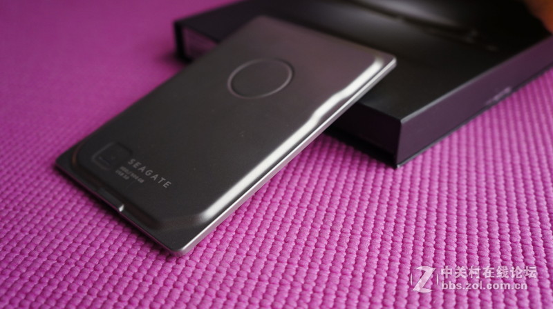 #希捷Seven，薄出极限#极致纤薄，唯美小七