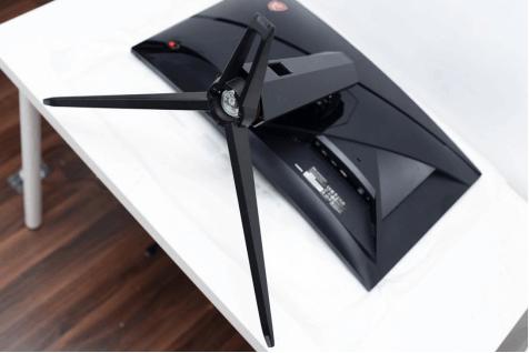 吃鸡还能玩出新花样？微星OPTIX MPG27CQ显示器专业吃鸡“助手”