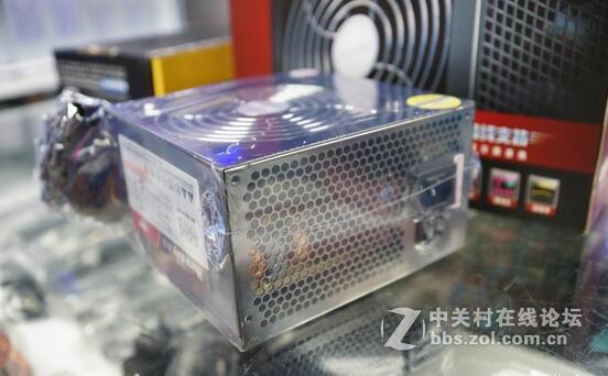 完美支持背板走线  航嘉WD600简评