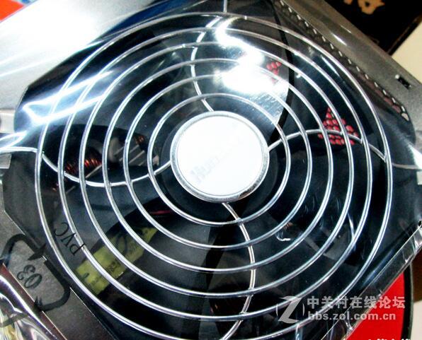 完美支持背板走线  航嘉WD600简评