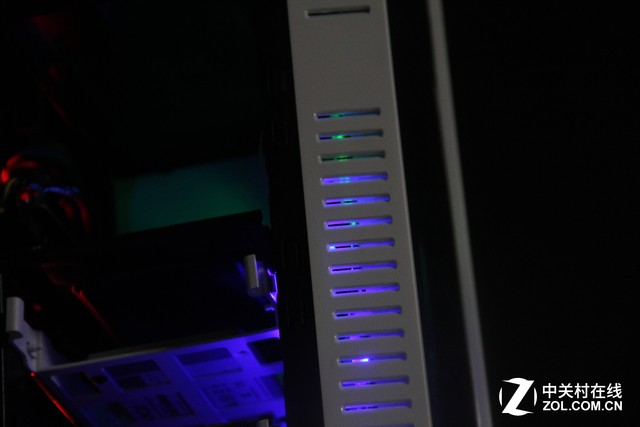 玩大了 把高端配件塞进中塔机箱分几步（3）