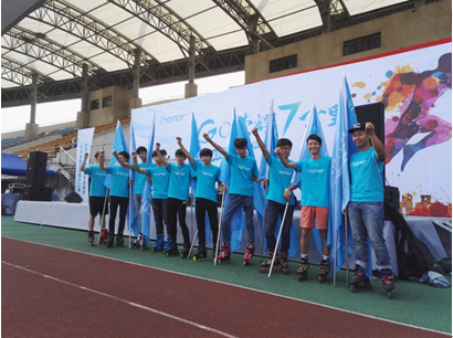 这年头把跨界玩的出彩的除了荣耀7恐怕也没sei了吧？