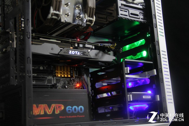 玩大了 把高端配件塞进中塔机箱分几步（3）