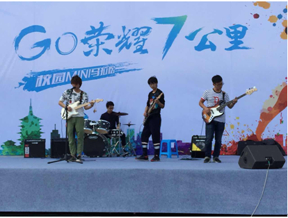 这年头把跨界玩的出彩的除了荣耀7恐怕也没sei了吧？