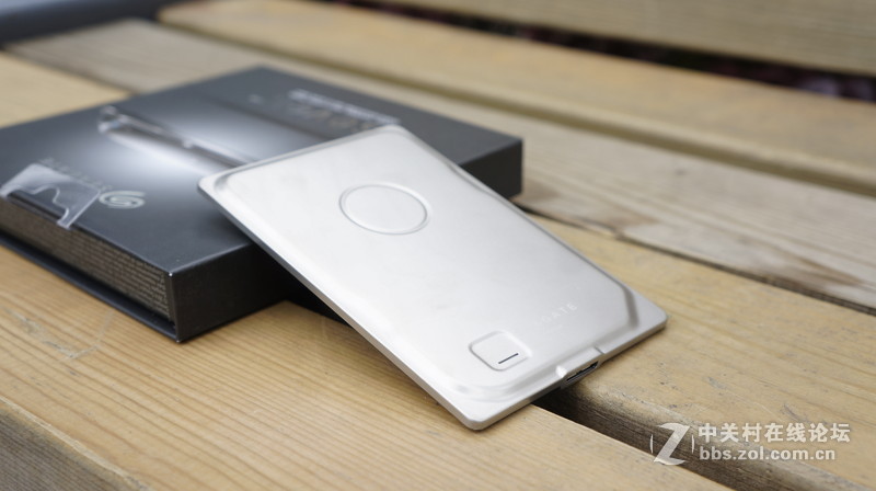 #希捷Seven，薄出极限#极致纤薄，唯美小七