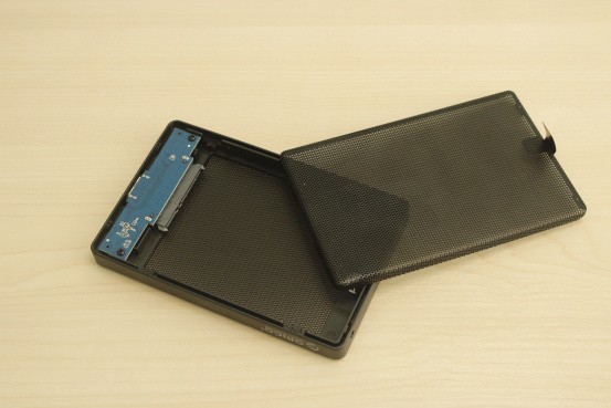 镂空格栅，极速酷鱼-ORICO 2169U硬盘盒＆希捷硬盘