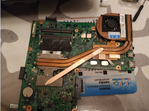 2019年1月，升级N5010的CPU+2X2内存+固态+散热+光驱位硬盘