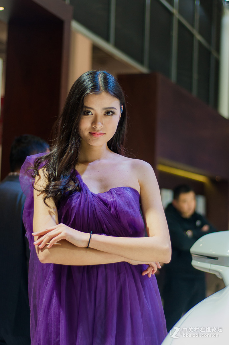 2016320潍坊春季鲁台车展美女