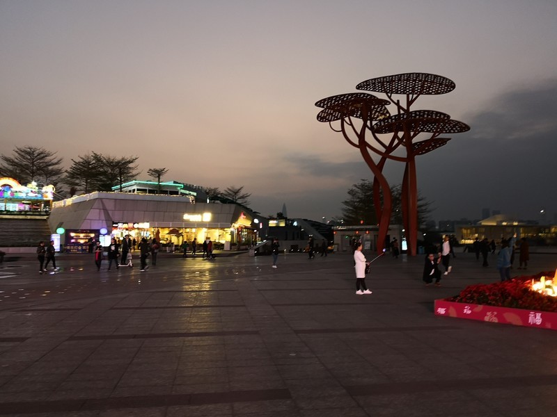 华为 Mate10 pro 拍摄深圳欢乐海岸夜景