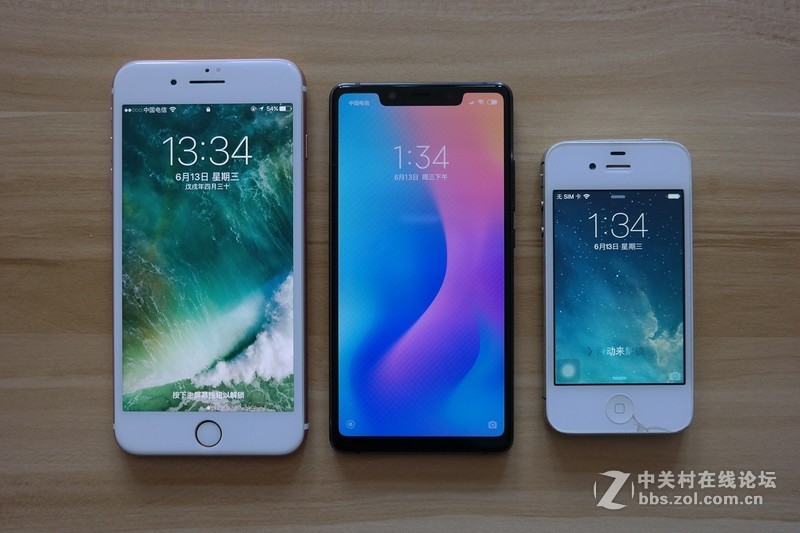 可承担小米1999元经典售价的重任！小米8 SE小屏旗舰评测