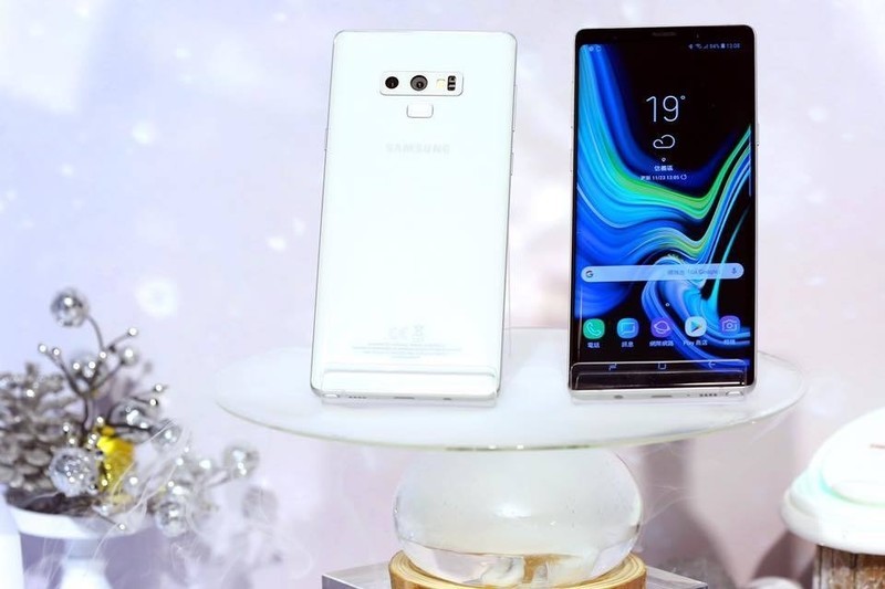 星空体育平台Galaxy Note 9初雪白台北正式发布：晶莹剔透！