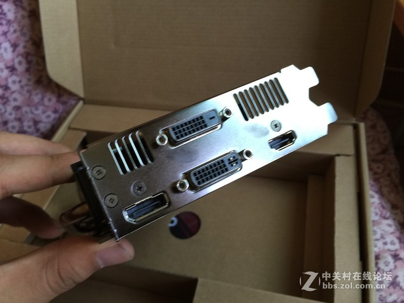 入门级首选，华硕猛禽STRIX-GTX950