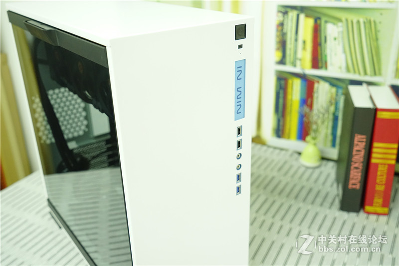 「Z玩主」纯白主题MOD主机 本周进度