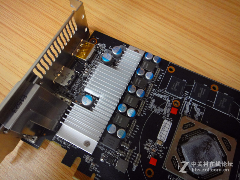 机箱水冷一条龙 鑫谷极光刃水冷装机流程