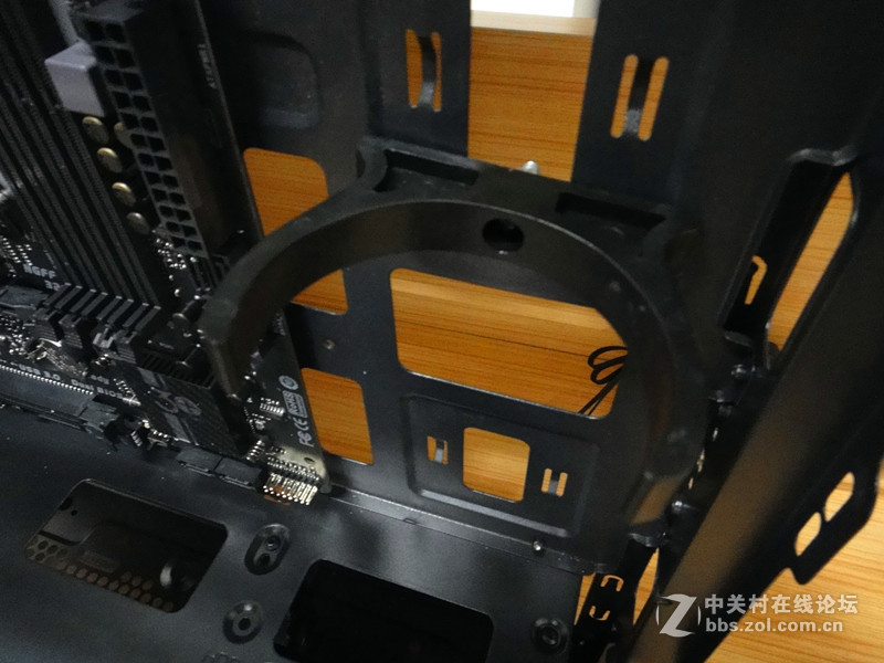 机箱水冷一条龙 鑫谷极光刃水冷装机流程