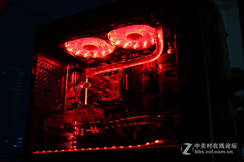 机箱水冷一条龙 鑫谷极光刃水冷装机流程