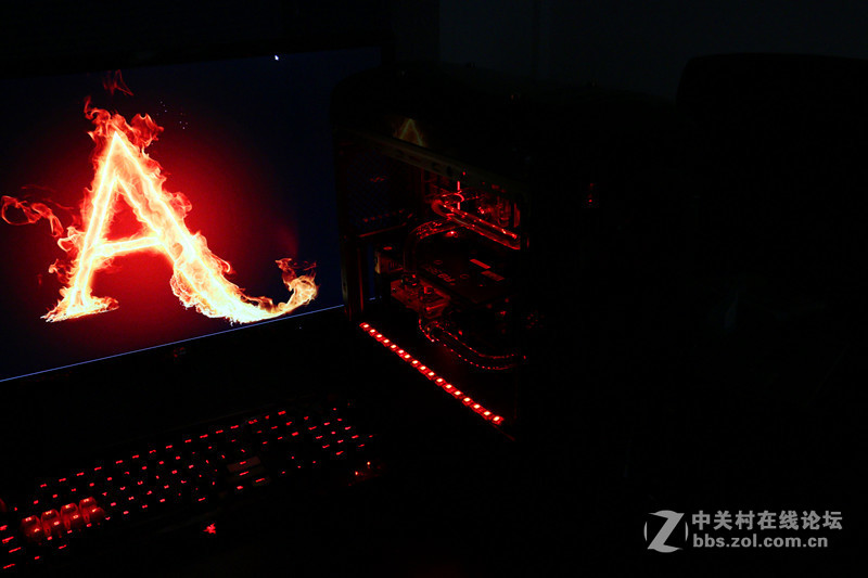 机箱水冷一条龙 鑫谷极光刃水冷装机流程