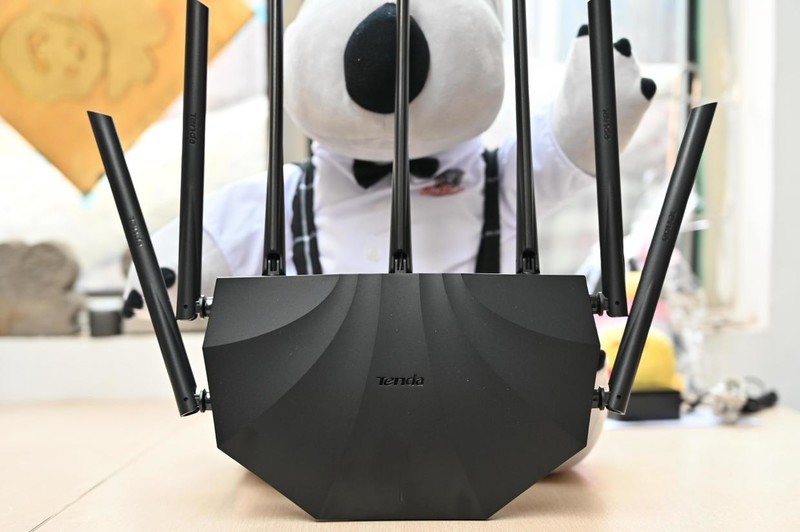 7天线的实用型路由器，快速稳定才好用，腾达AC23体验